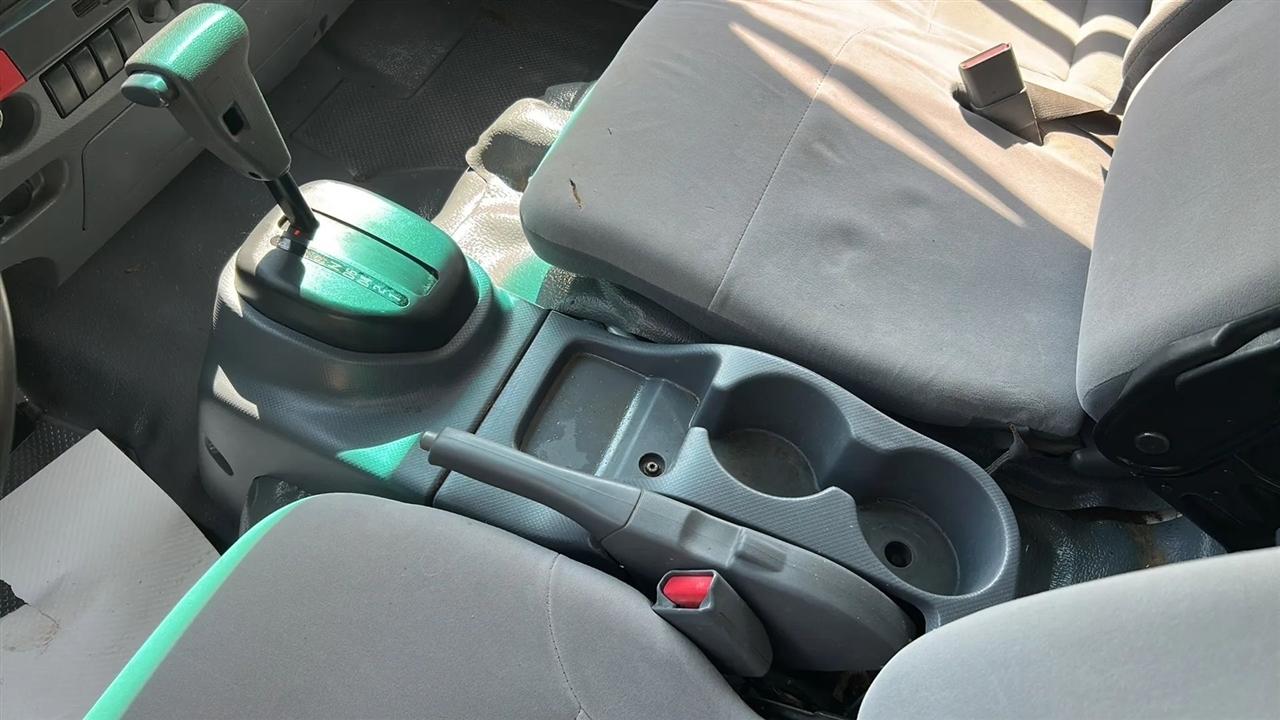 Isuzu NPR HD  2018