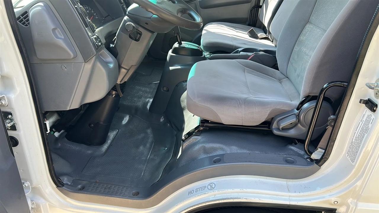 Isuzu NPR HD  2018