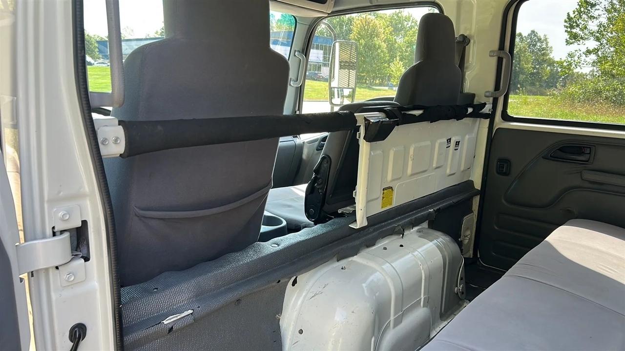 Isuzu NPR HD  2018
