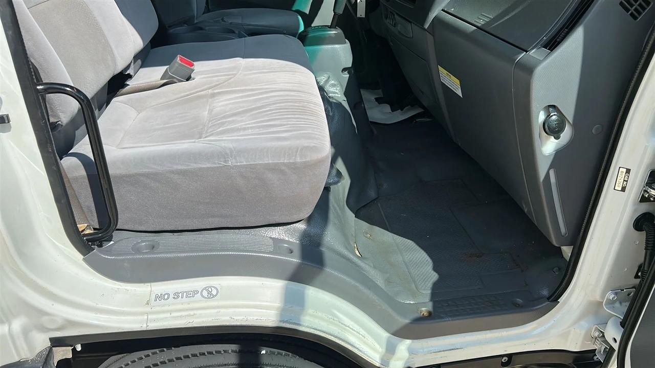 Isuzu NPR HD  2018