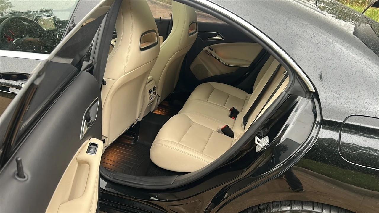 Mercedes-Benz CLA-Class CLA250 2014