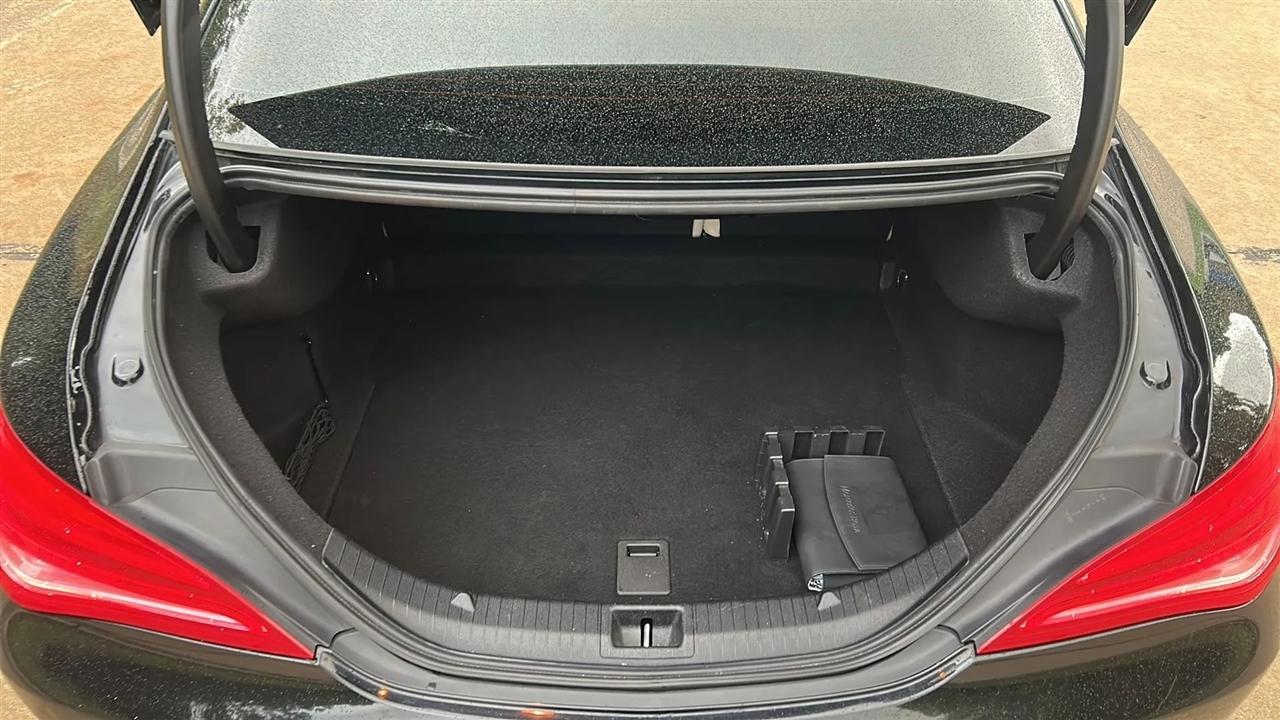 Mercedes-Benz CLA-Class CLA250 2014