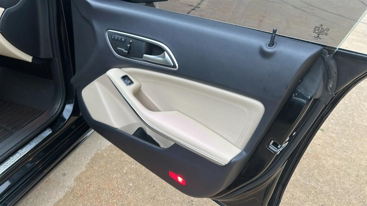 Mercedes-Benz CLA-Class CLA250 2014