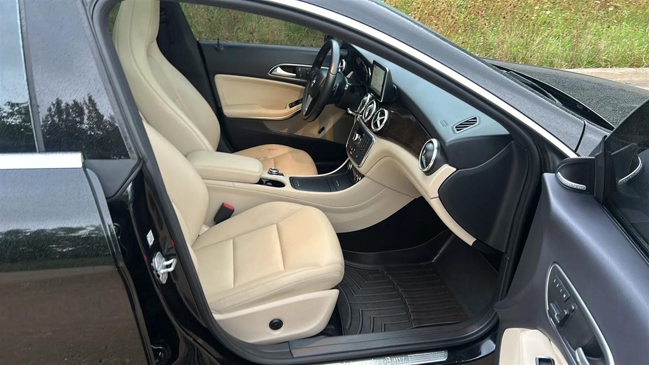 Mercedes-Benz CLA-Class CLA250 2014