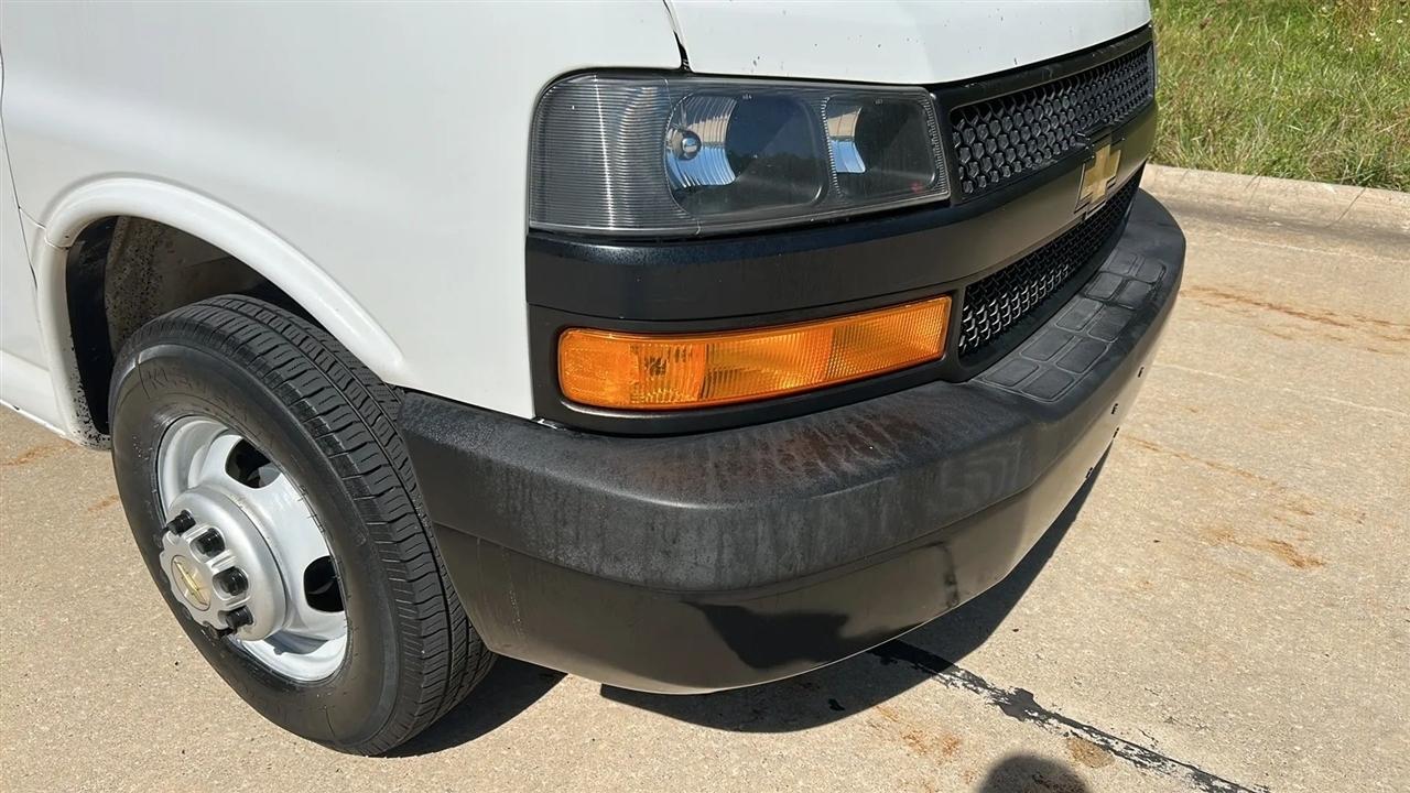 Chevrolet Express G3500 177" 2019