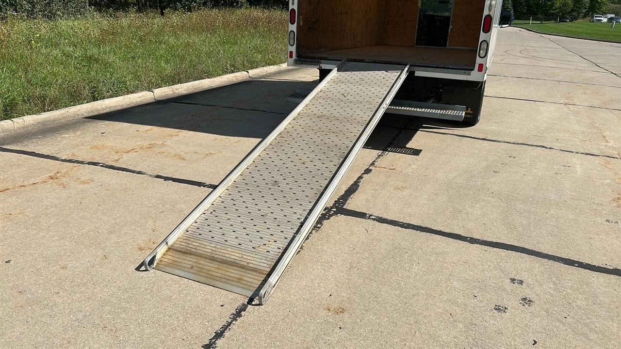 Chevrolet Express G3500 177" 2019