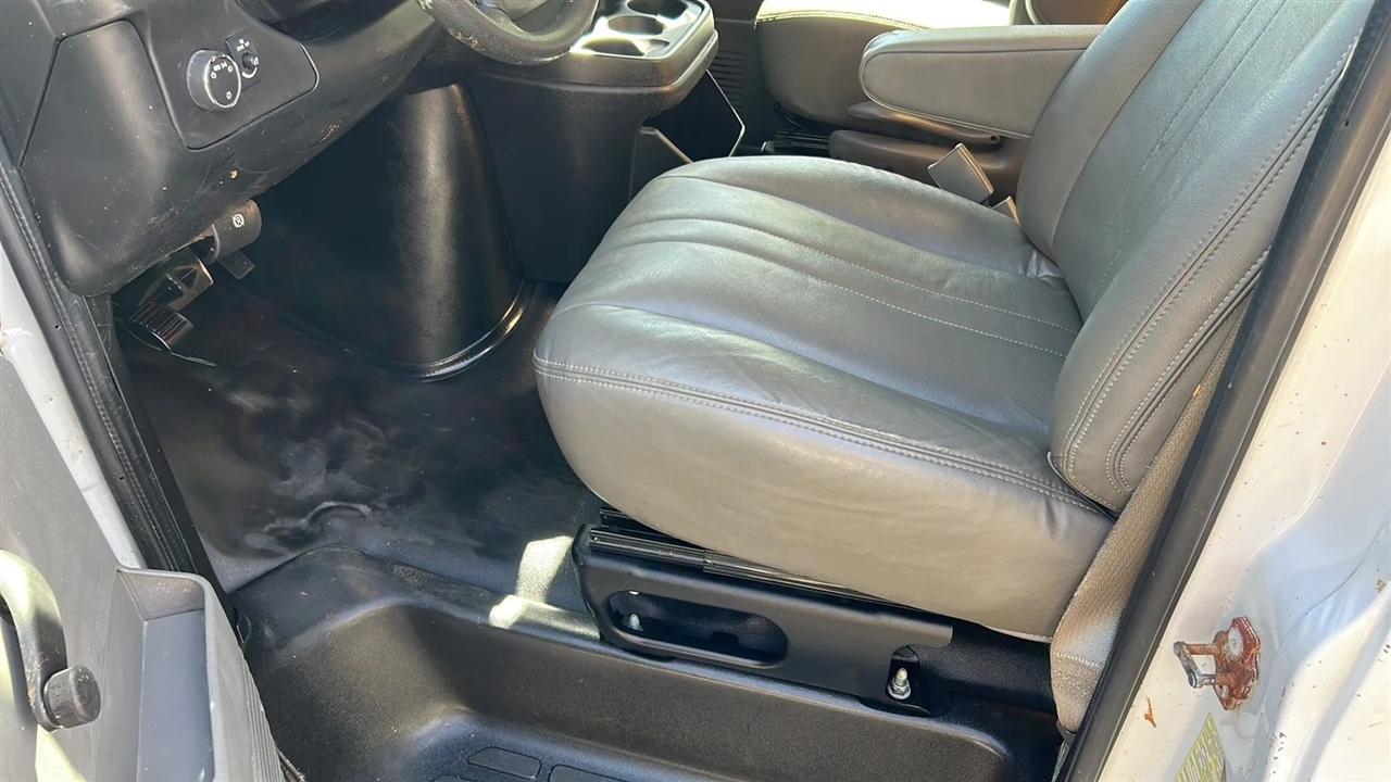 Chevrolet Express G3500 177" 2019