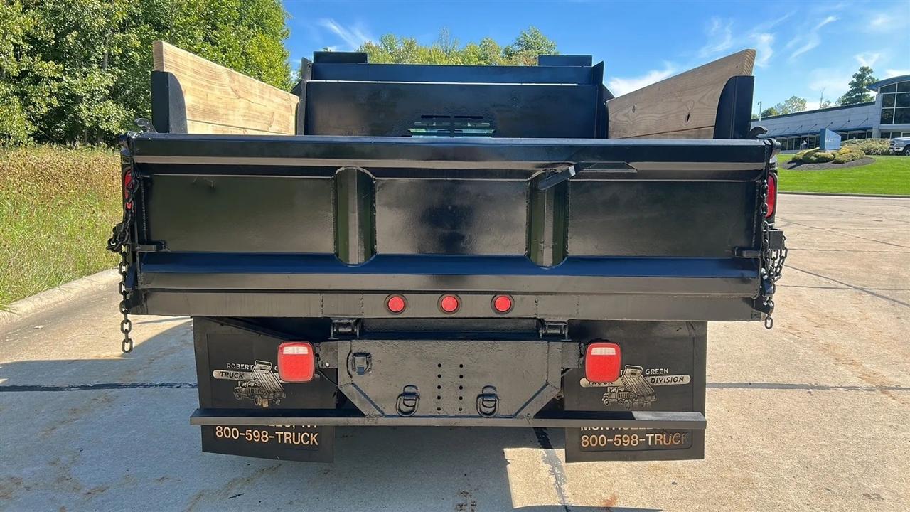 GMC Sierra 3500HD Base Long Box 4WD 2015