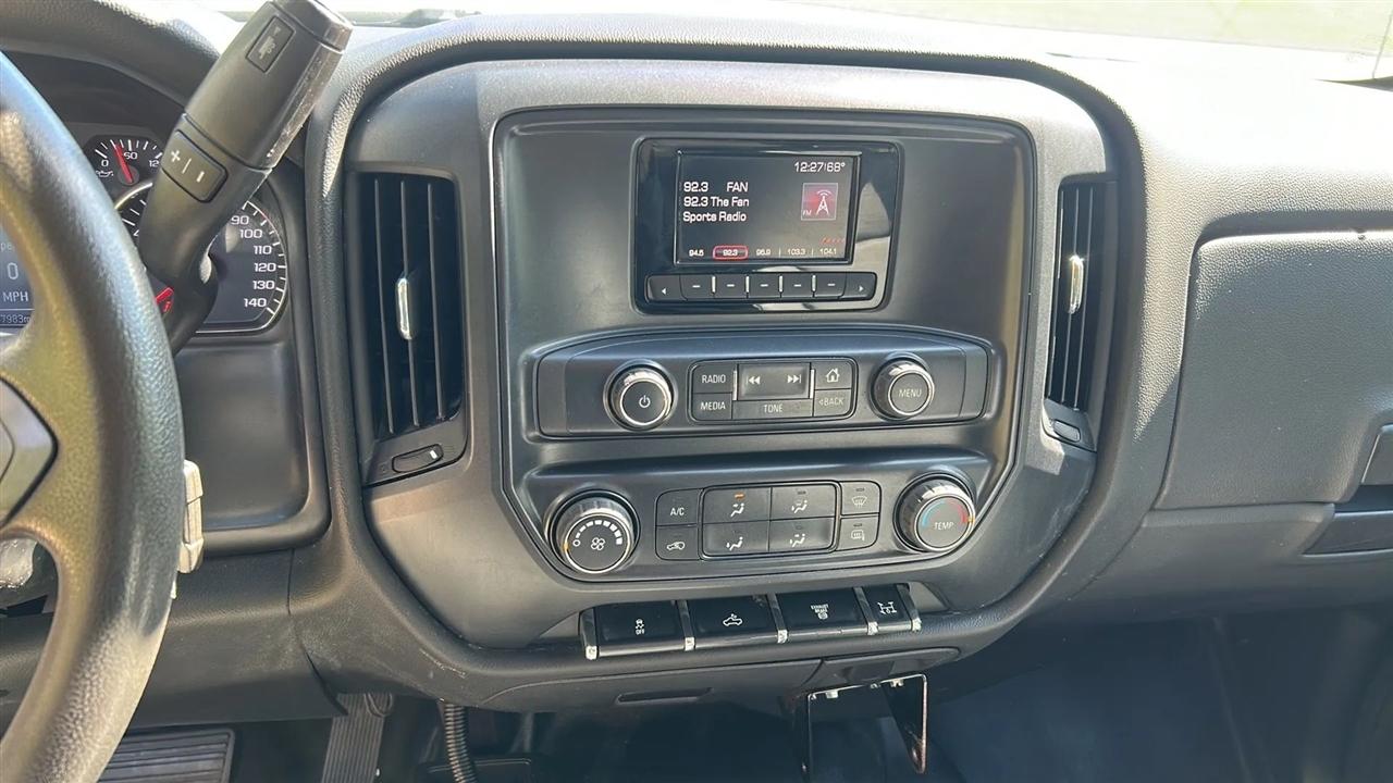 GMC Sierra 3500HD Base Long Box 4WD 2015