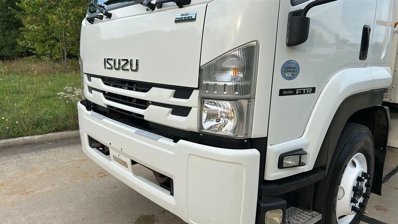 Isuzu Trucks FTR  2019