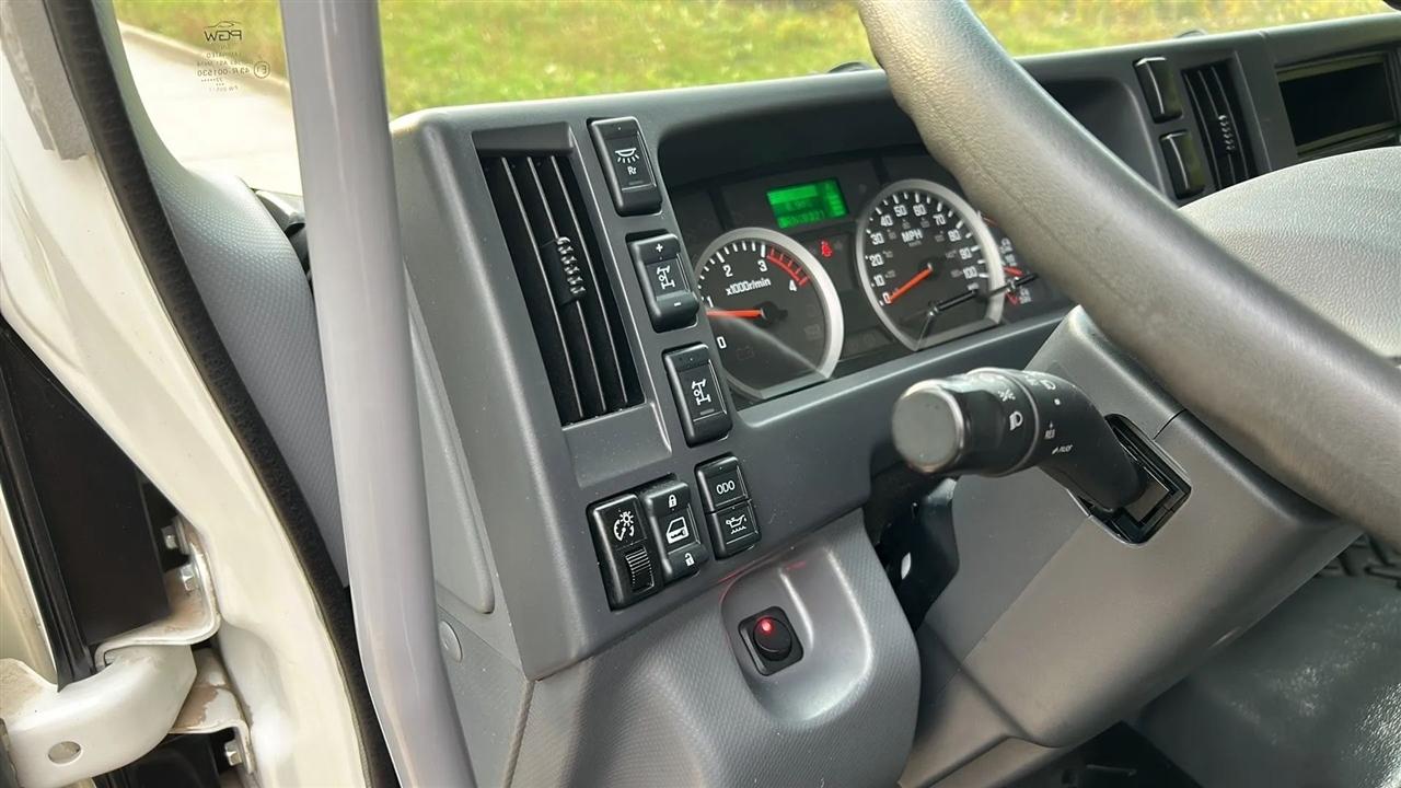 Isuzu Trucks FTR  2019