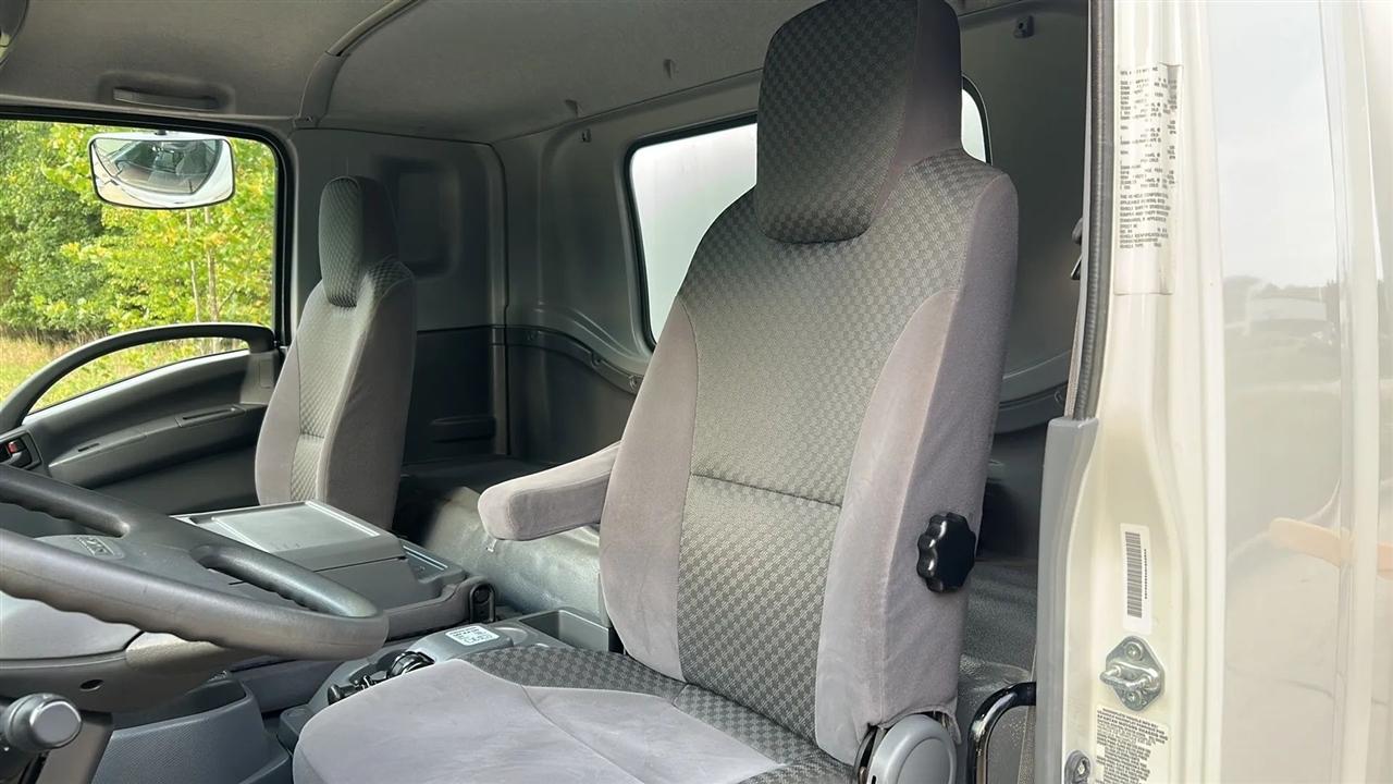 Isuzu Trucks FTR  2019