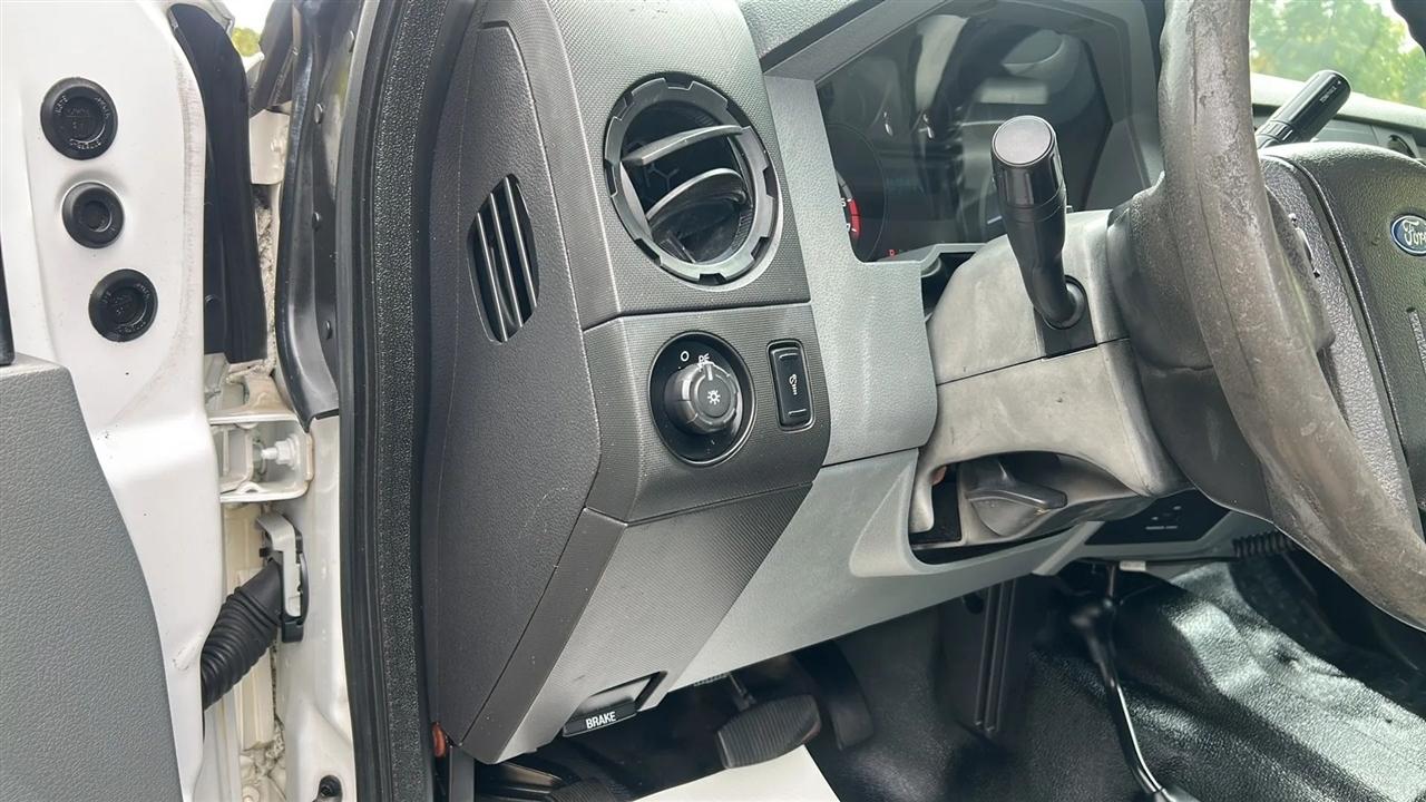 Ford F-350 SD XL SuperCab 4WD 2015