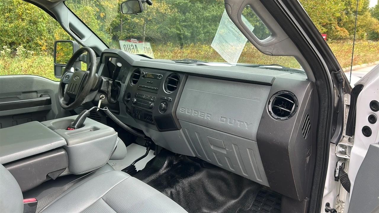 Ford F-350 SD XL SuperCab 4WD 2015