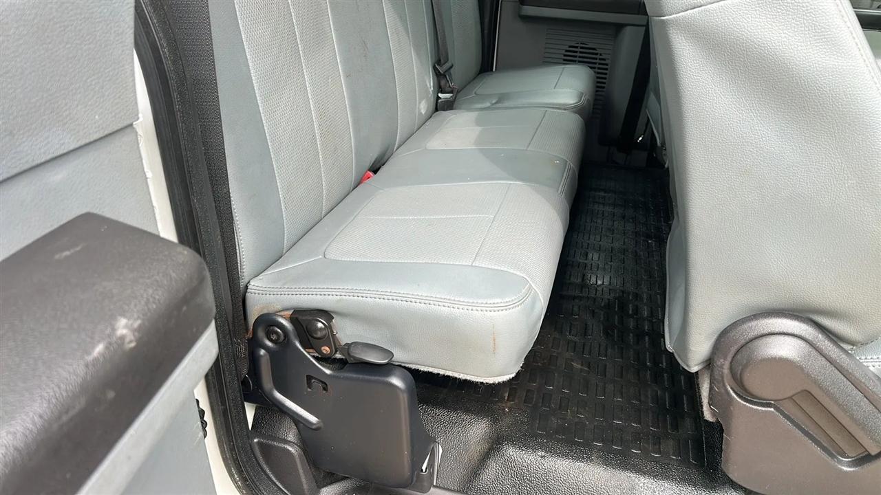 Ford F-350 SD XL SuperCab 4WD 2015