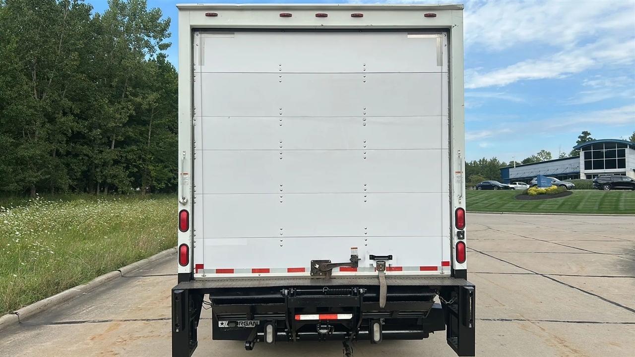 Mitsubishi Fuso FE  2020