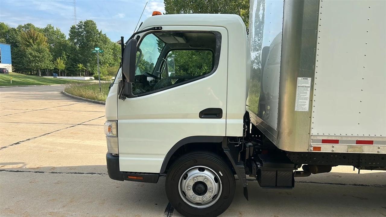 Mitsubishi Fuso FE  2020