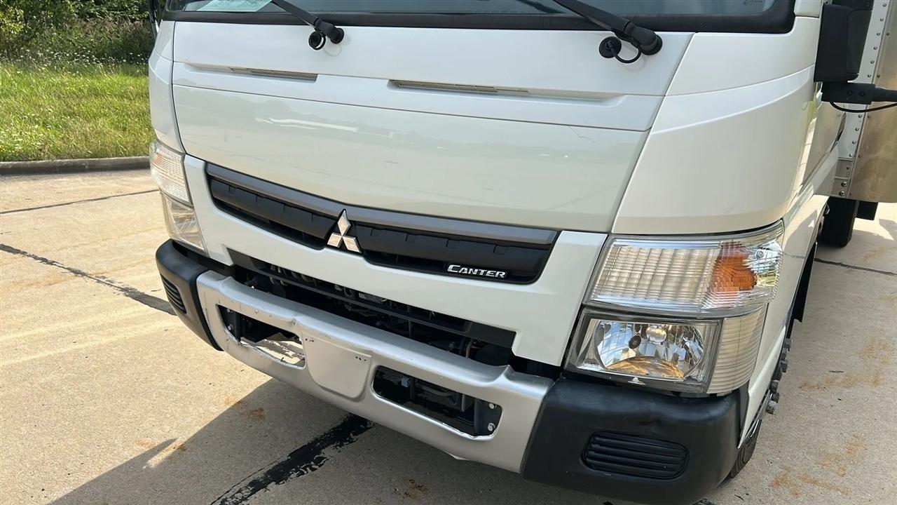 Mitsubishi Fuso FE  2020