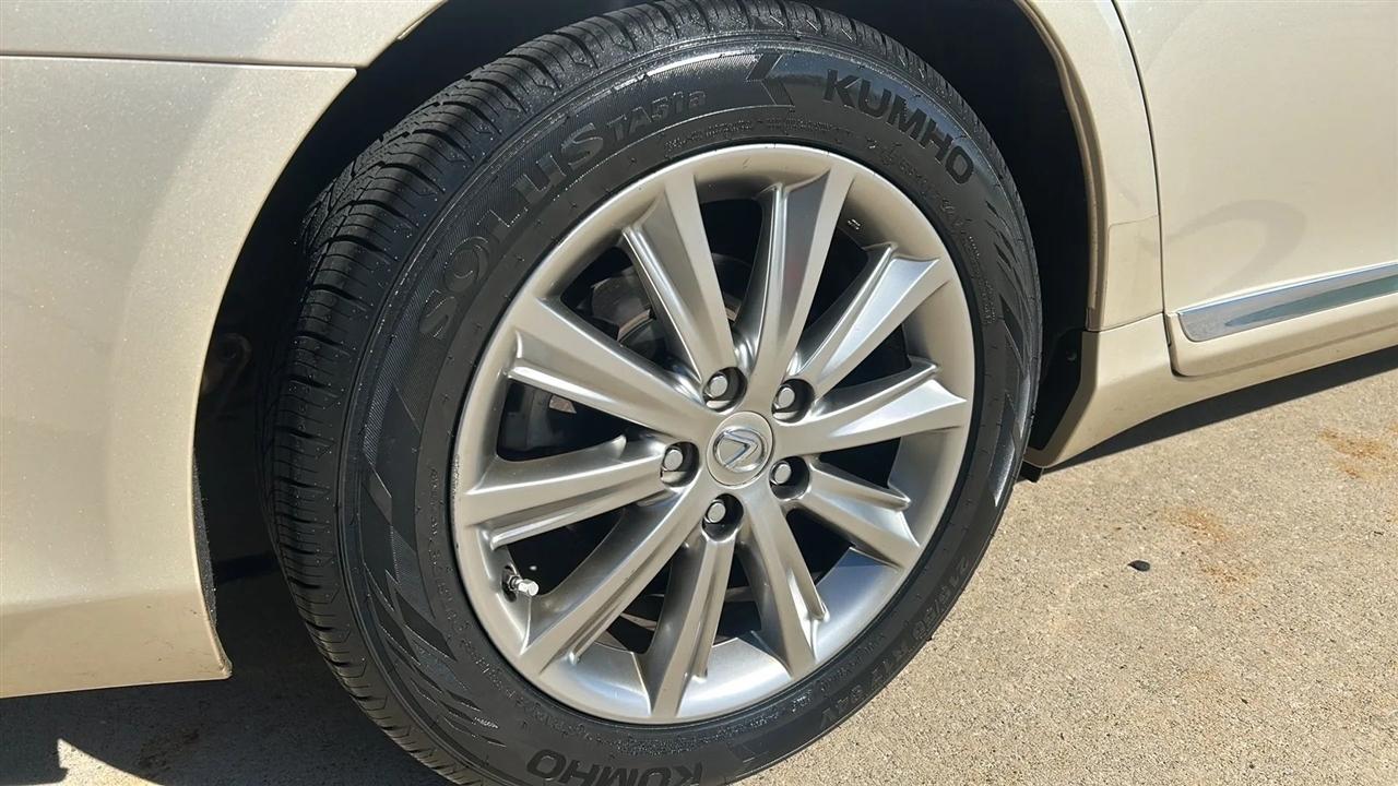 Lexus ES 350 Sedan 2010