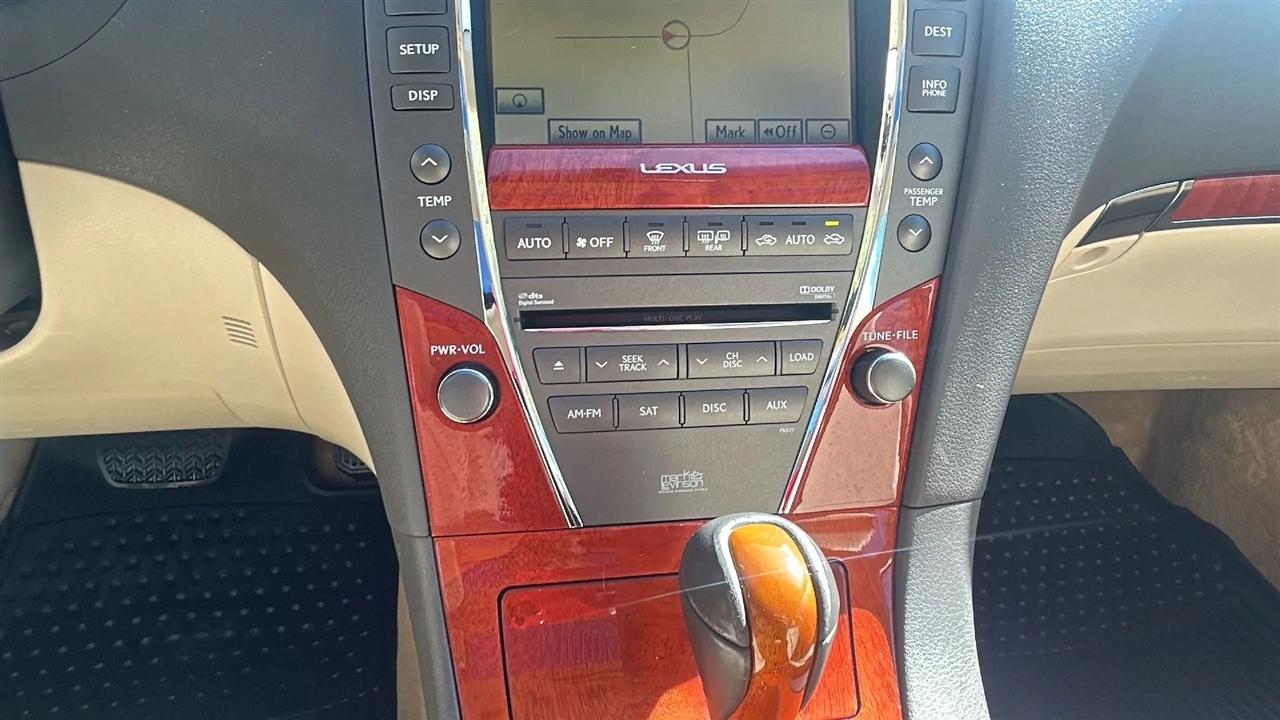 Lexus ES 350 Sedan 2010