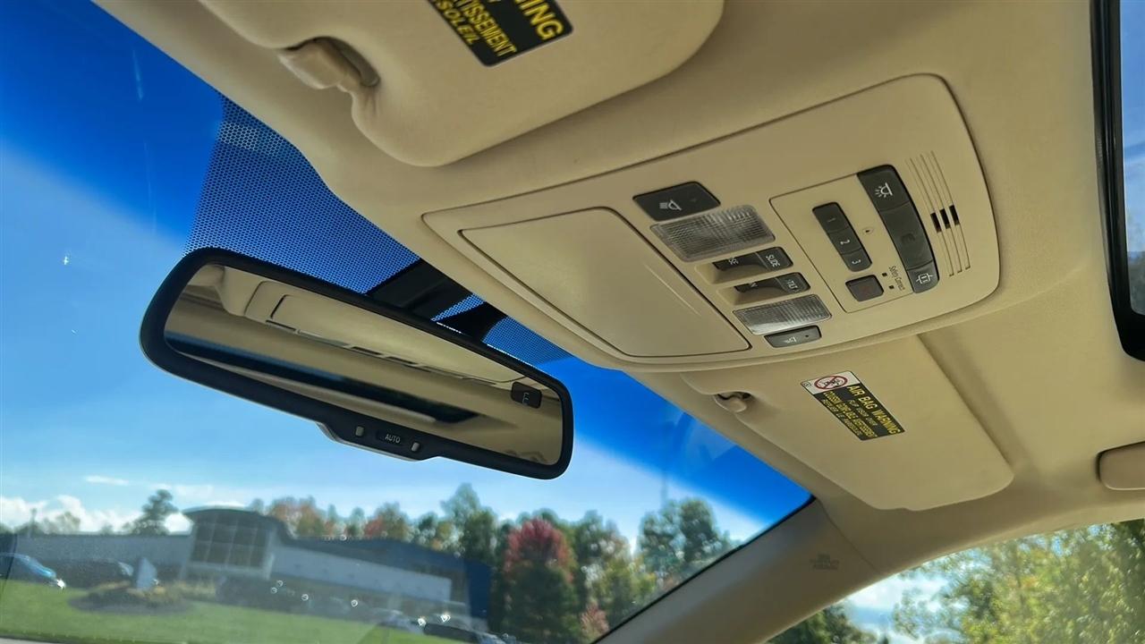 Lexus ES 350 Sedan 2010