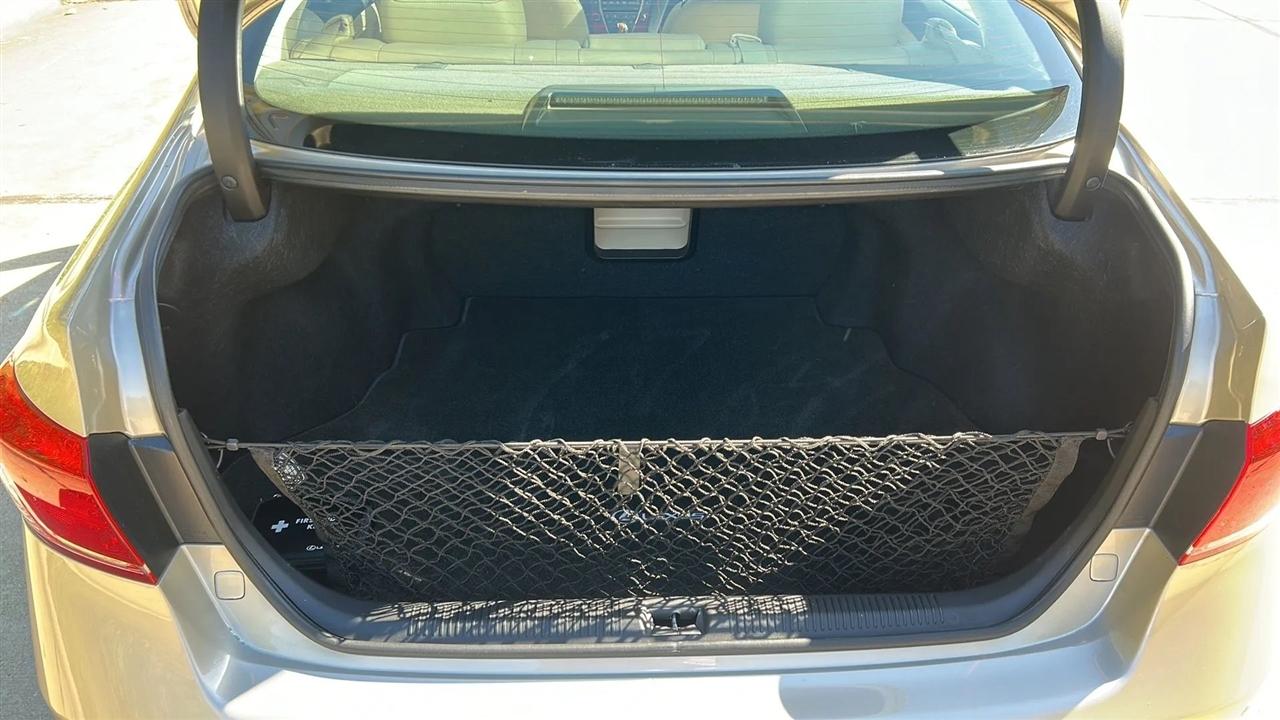 Lexus ES 350 Sedan 2010