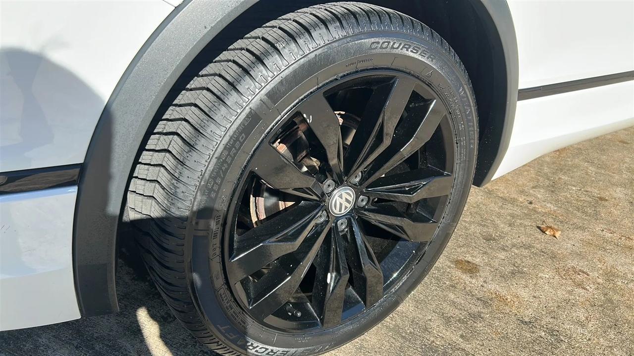Volkswagen Tiguan SE 4Motion 2021