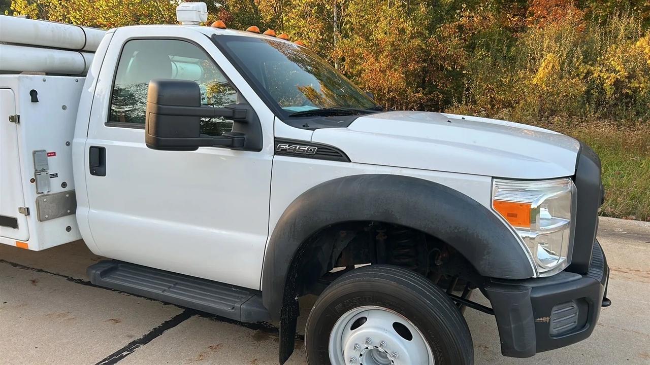 Ford F-450 SD Regular Cab DRW 2WD 2015