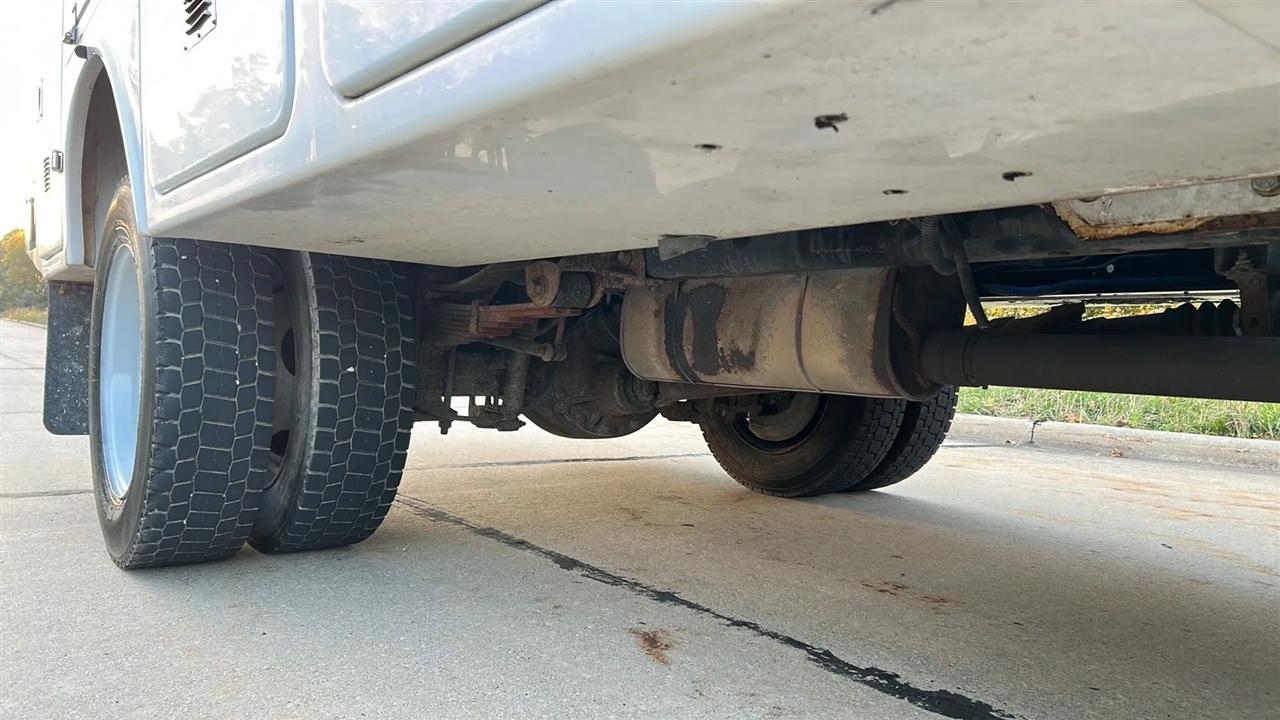 Ford F-450 SD Regular Cab DRW 2WD 2015