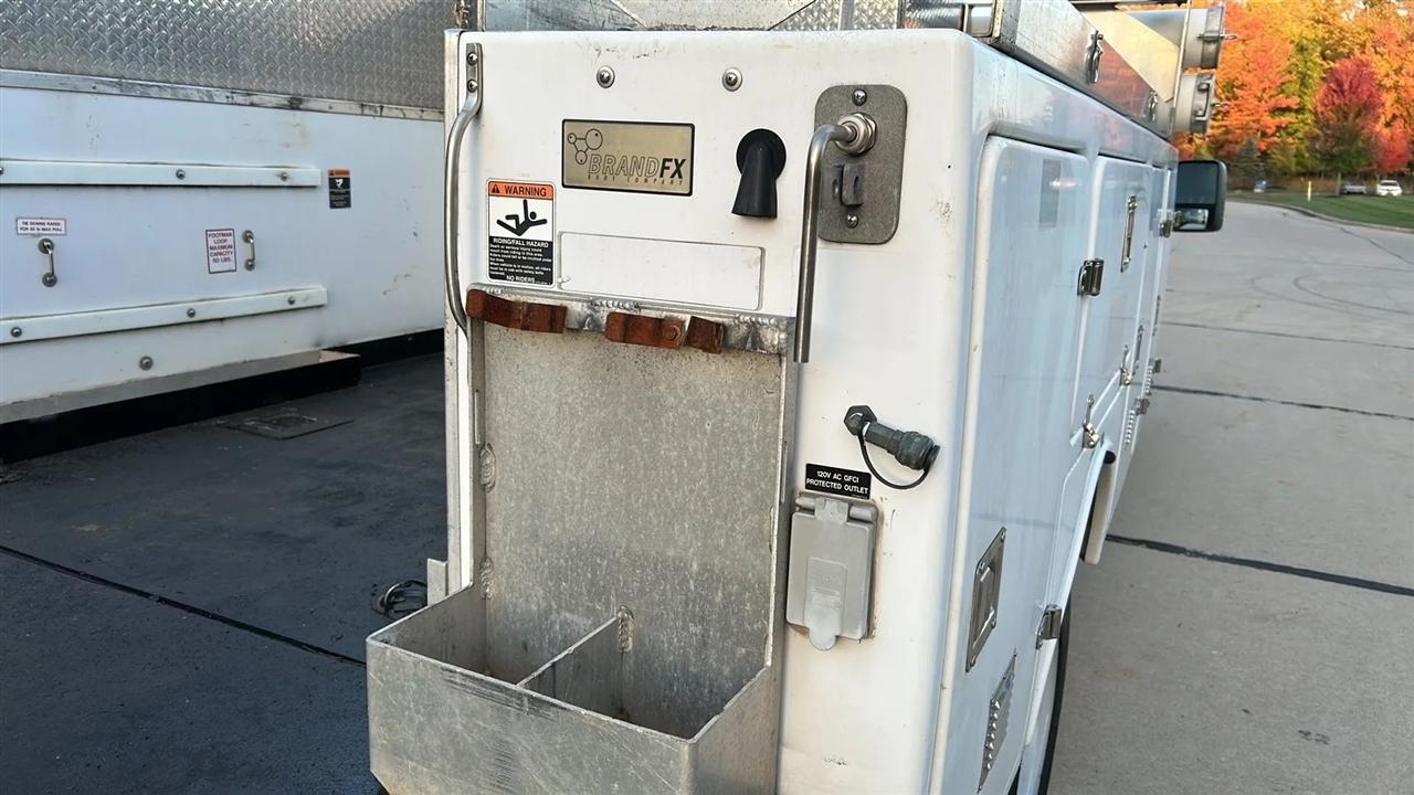 Ford F-450 SD Regular Cab DRW 2WD 2015
