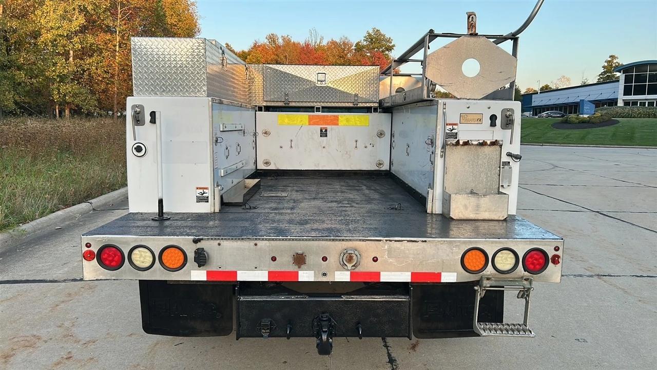 Ford F-450 SD Regular Cab DRW 2WD 2015