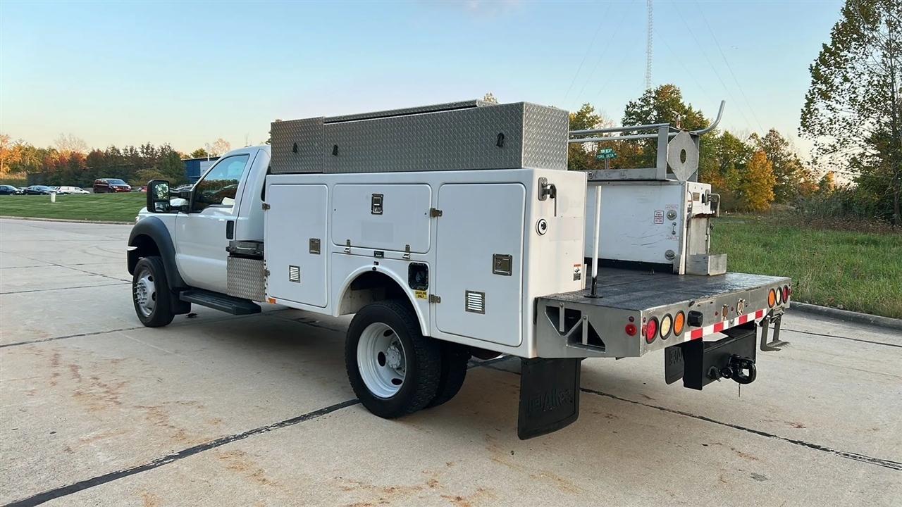 Ford F-450 SD Regular Cab DRW 2WD 2015