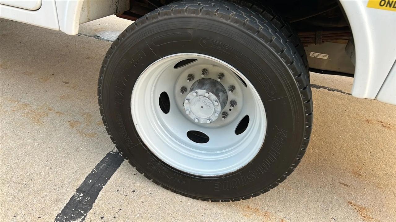 Ford F-450 SD Regular Cab DRW 2WD 2015