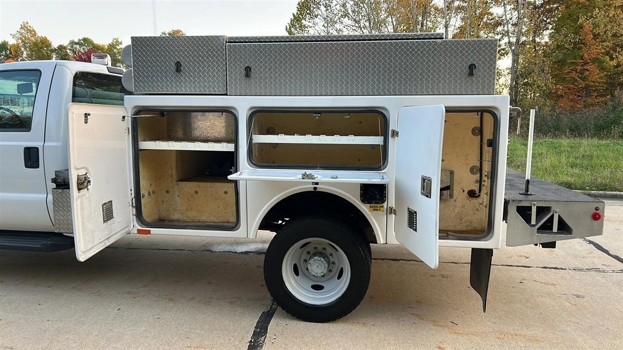 Ford F-450 SD Regular Cab DRW 2WD 2015