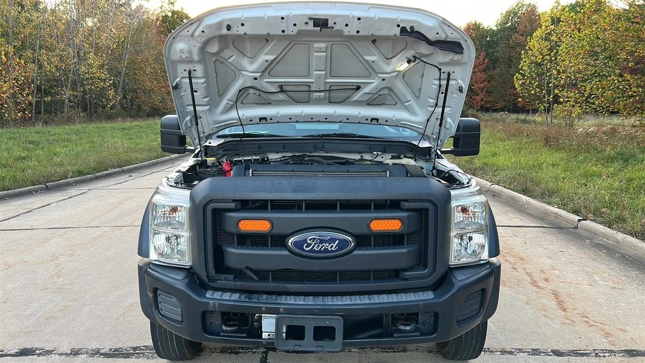 Ford F-450 SD Regular Cab DRW 2WD 2015