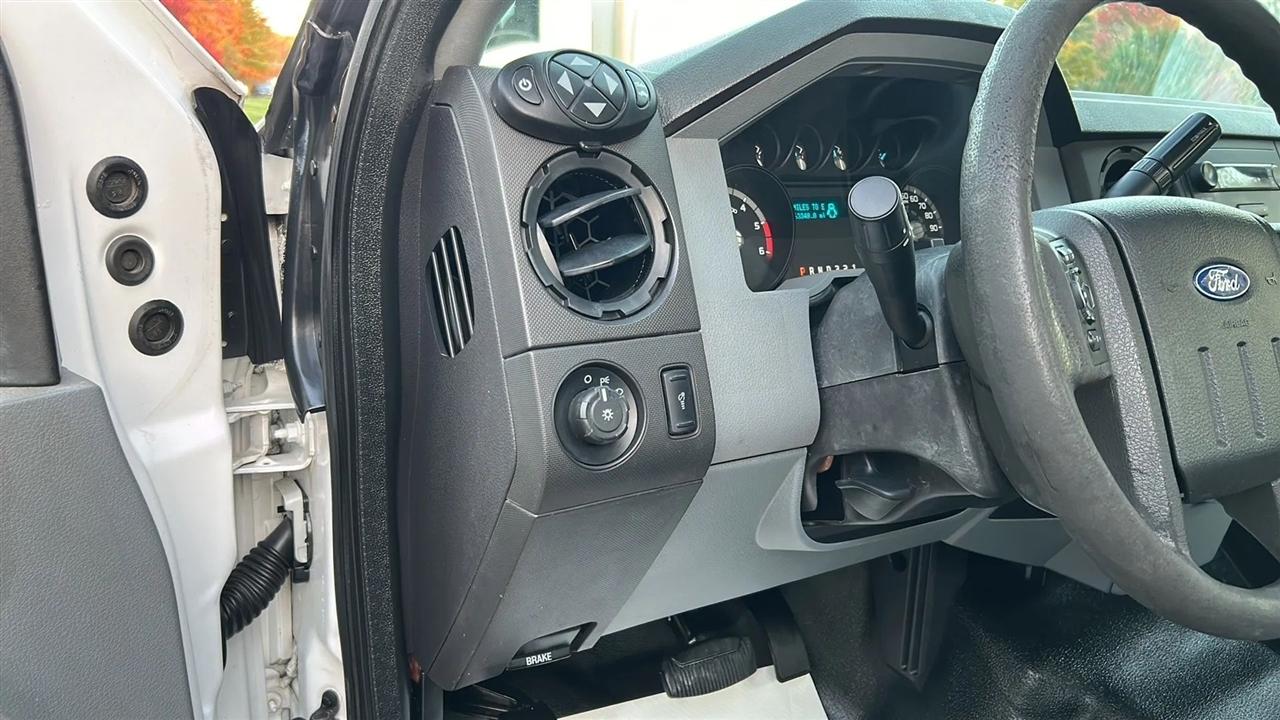 Ford F-450 SD Regular Cab DRW 2WD 2015