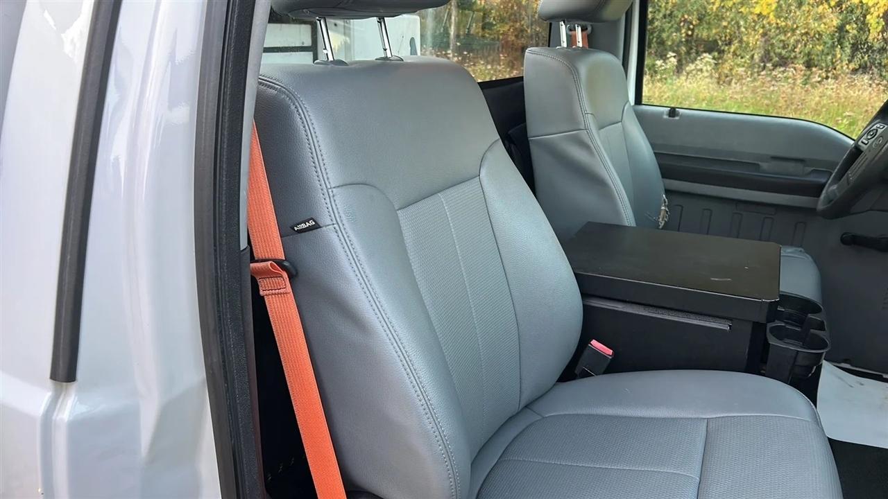 Ford F-450 SD Regular Cab DRW 2WD 2015