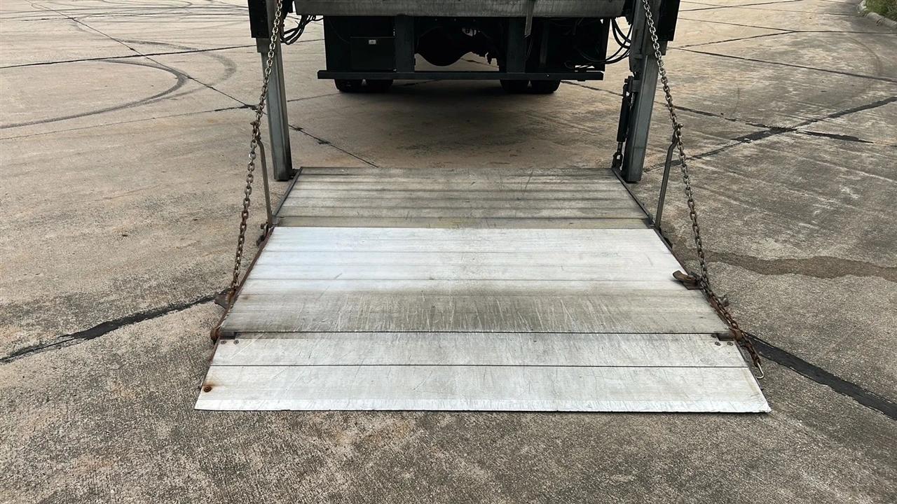 Freightliner M2 106  2020