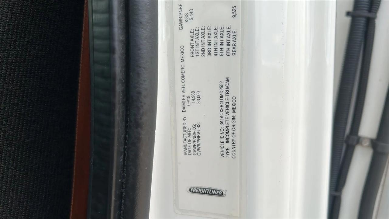 Freightliner M2 106  2020
