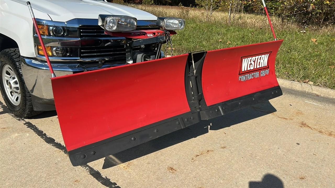 Chevrolet Silverado 2500HD Work Truck Double Cab 4WD 2018