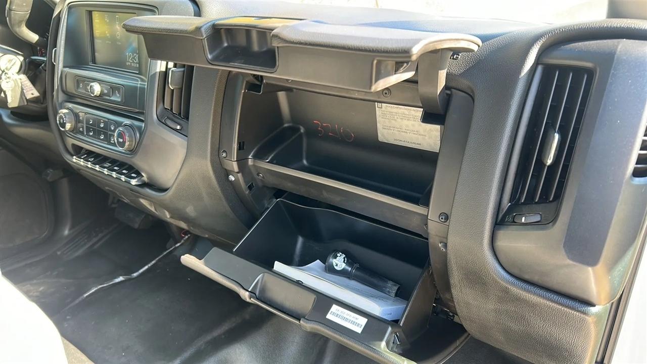 Chevrolet Silverado 2500HD Work Truck Double Cab 4WD 2018