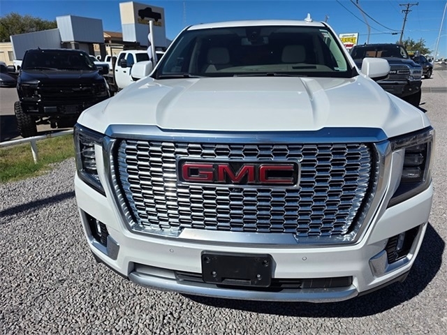 GMC Yukon XL  2021 GMC Yukon XL  2021