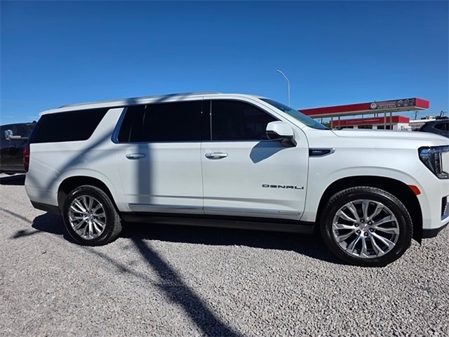 GMC Yukon XL  2021 GMC Yukon XL  2021