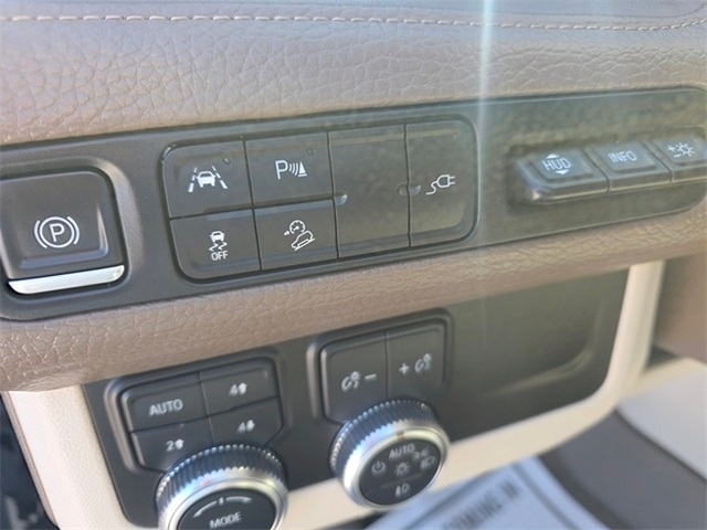 GMC Yukon XL  2021 GMC Yukon XL  2021