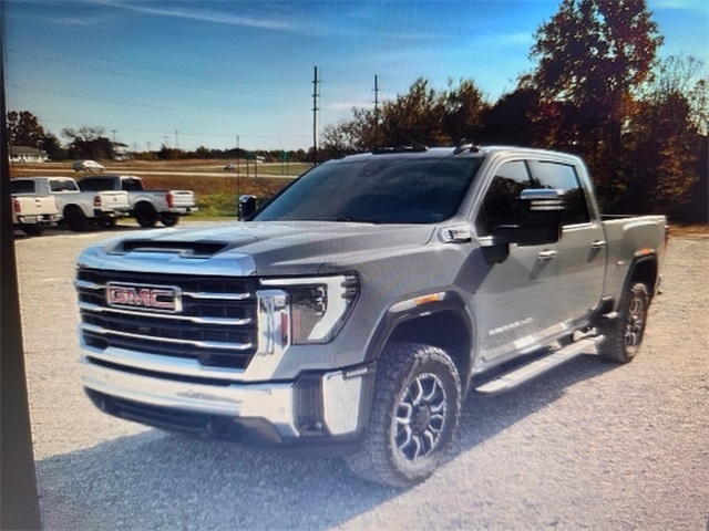 2024 GMC Sierra 2500HD SLT