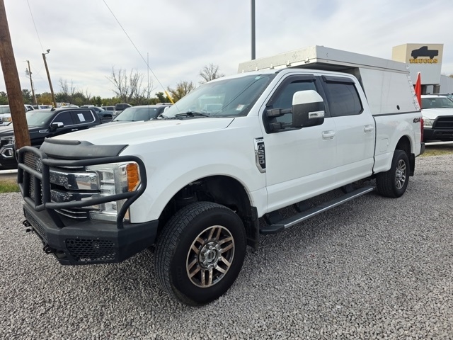 2017 Ford Super Duty F-250 SRW Lariat
