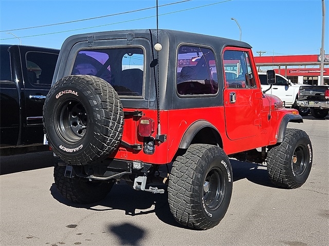 Jeep CJ-7  1984