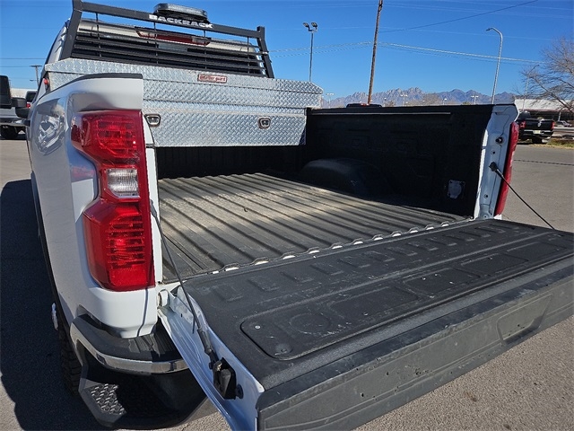 Chevrolet Silverado 2500HD  2024