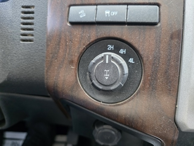 Ford Super Duty F-250 SRW  2014