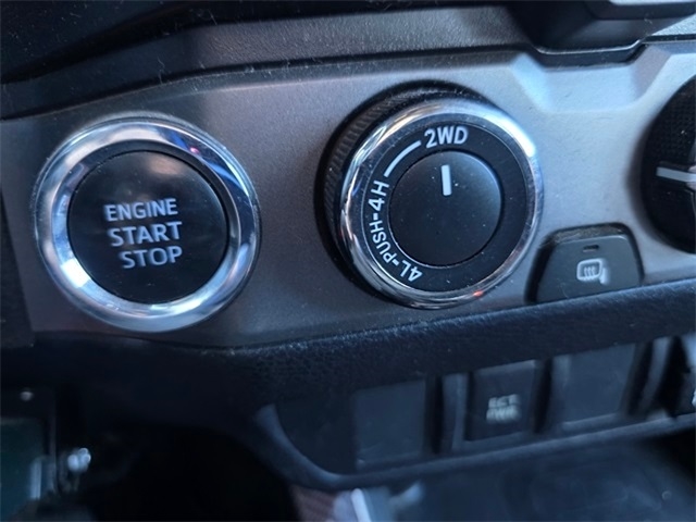 Toyota Tacoma 4WD  2019